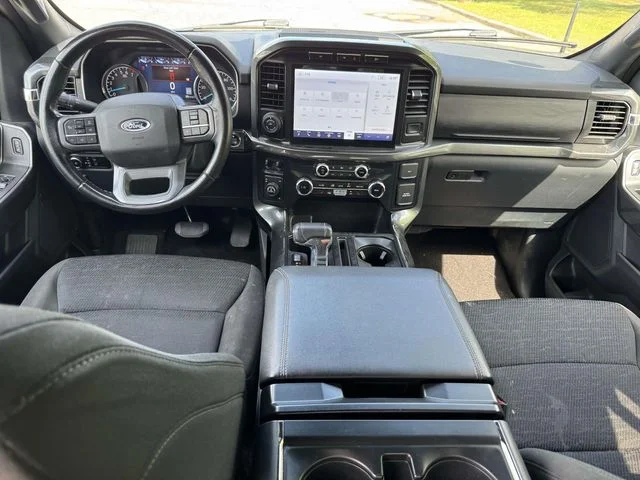 Used 2023 Silver Ford XLT image 19