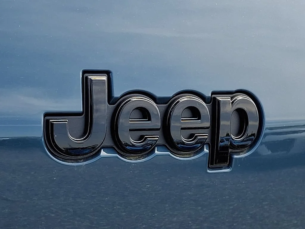 New 2026 Steel Blue Jeep Limited image 21