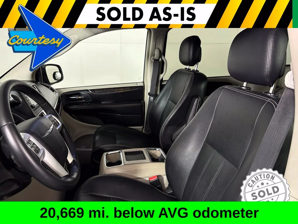 Used 2014 Silver Chrysler Touring image 15