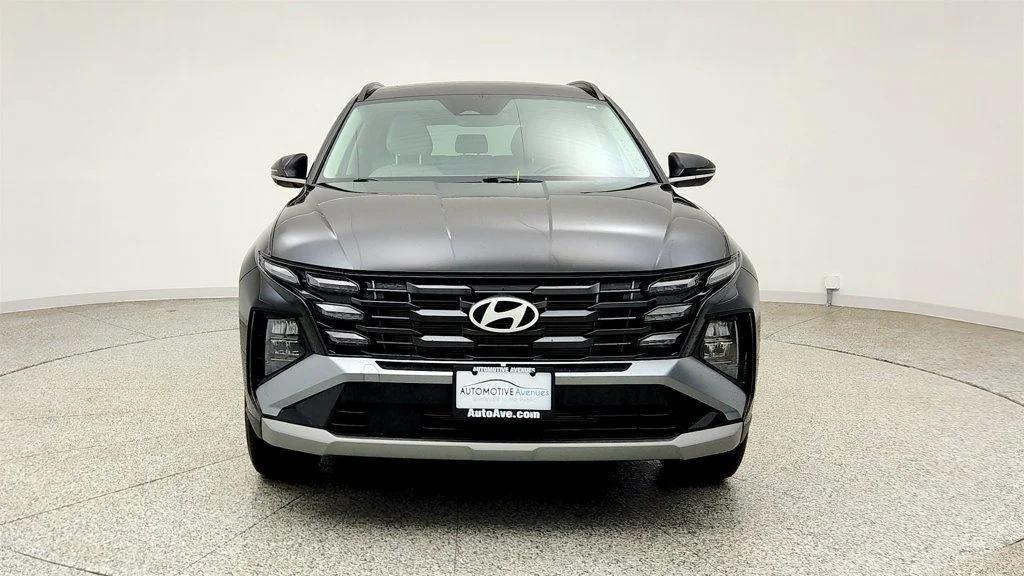 Used 2025 Phantom Black Hyundai SEL Convenience AWD image 2