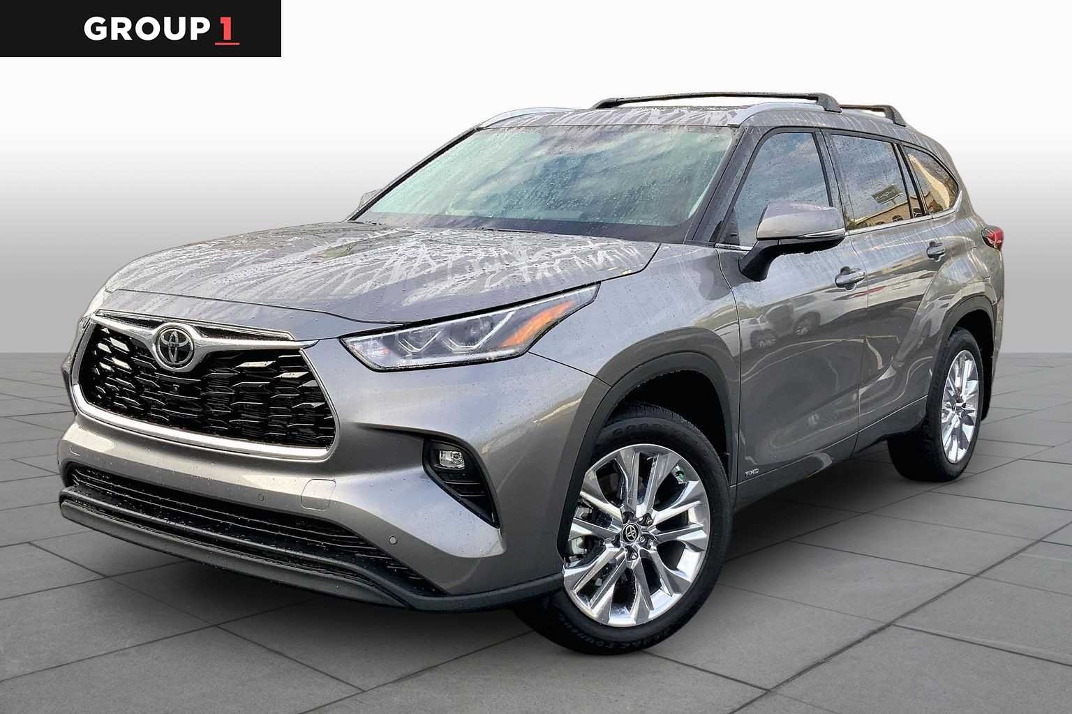 2026 Toyota Highlander Hybrid Limited AWD's photo