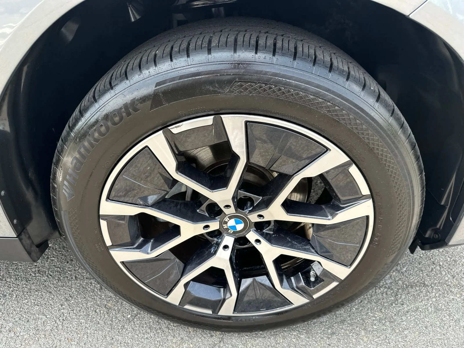Used 2026 Gray BMW 30 xDrive image 26