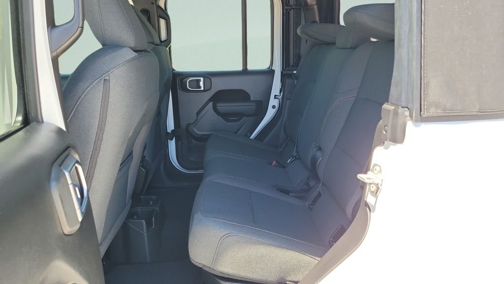 New 2026 Bright White Clear-Coat Exterior Paint Jeep Sport S image 13