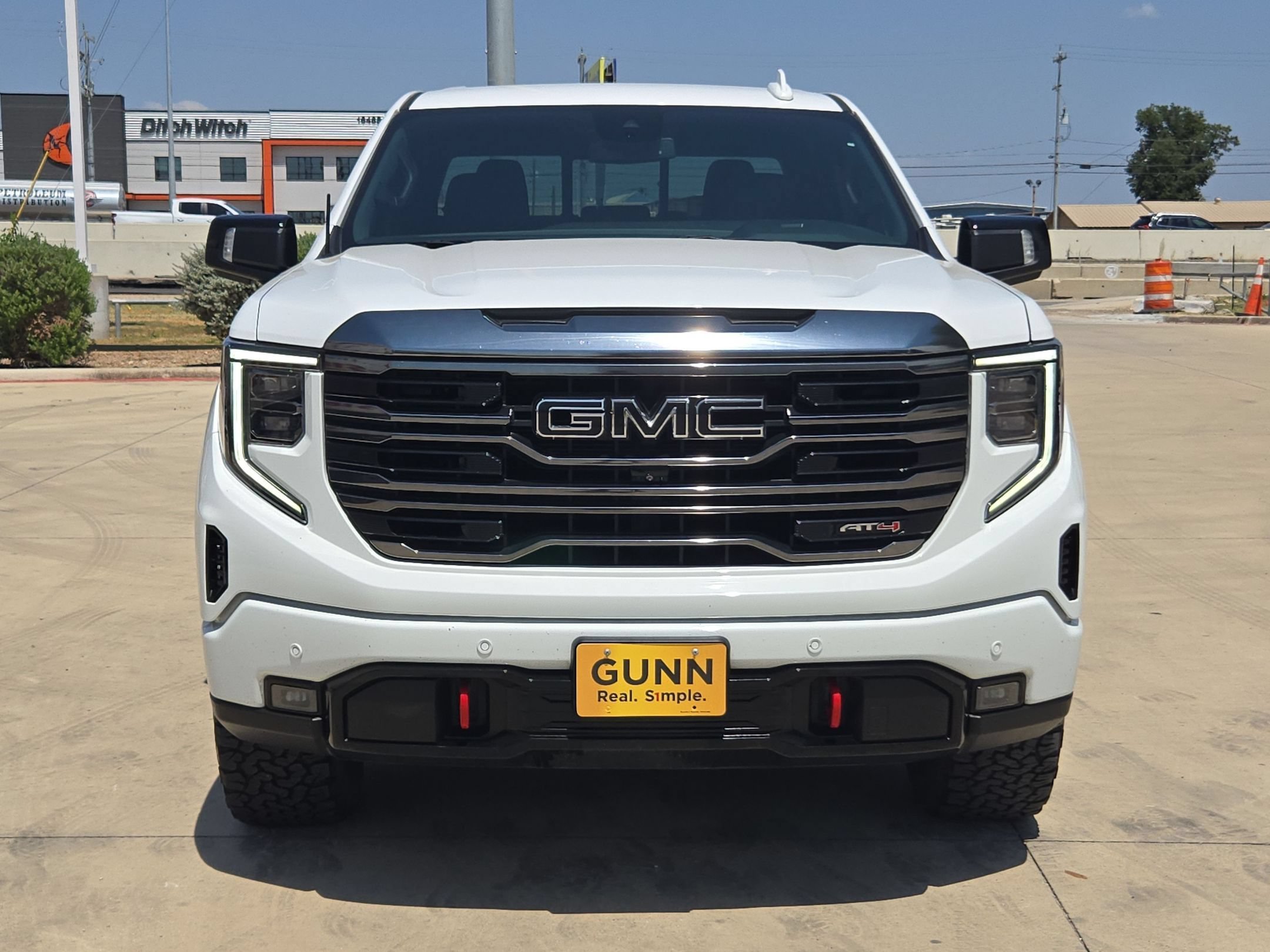 2022 GMC Sierra 1500 AT4 - Photo 9