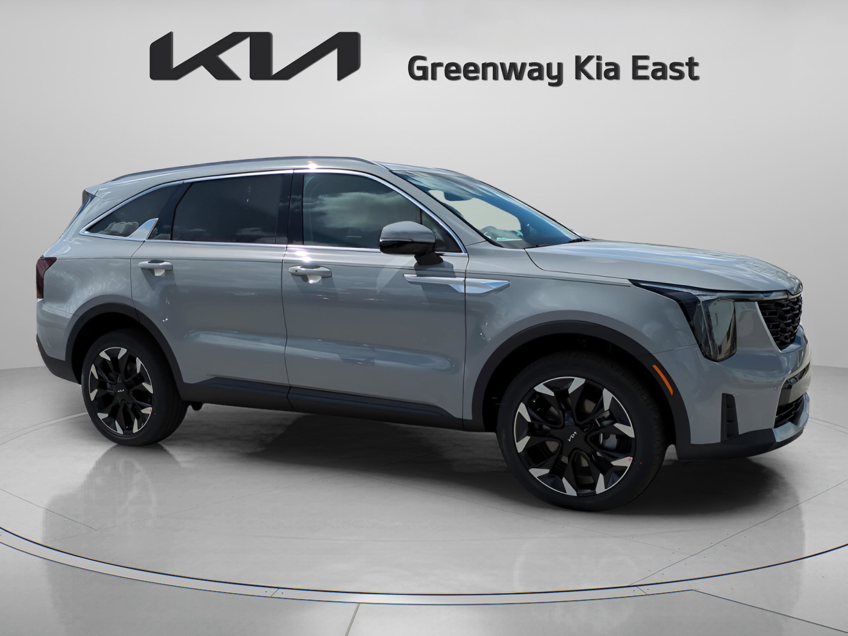 New 2026 Wolf Gray Kia EX image 3
