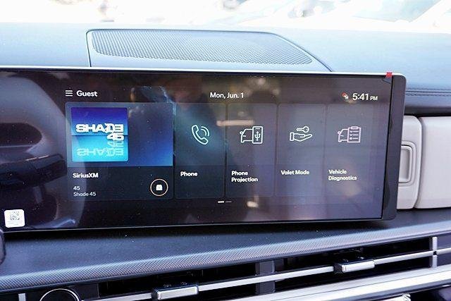 New 2026 Green Hyundai SEL FWD image 29