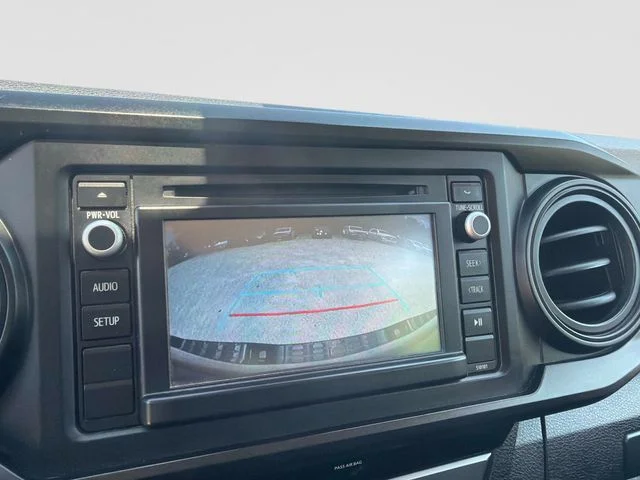 Used 2018 Gray Toyota SR image 22