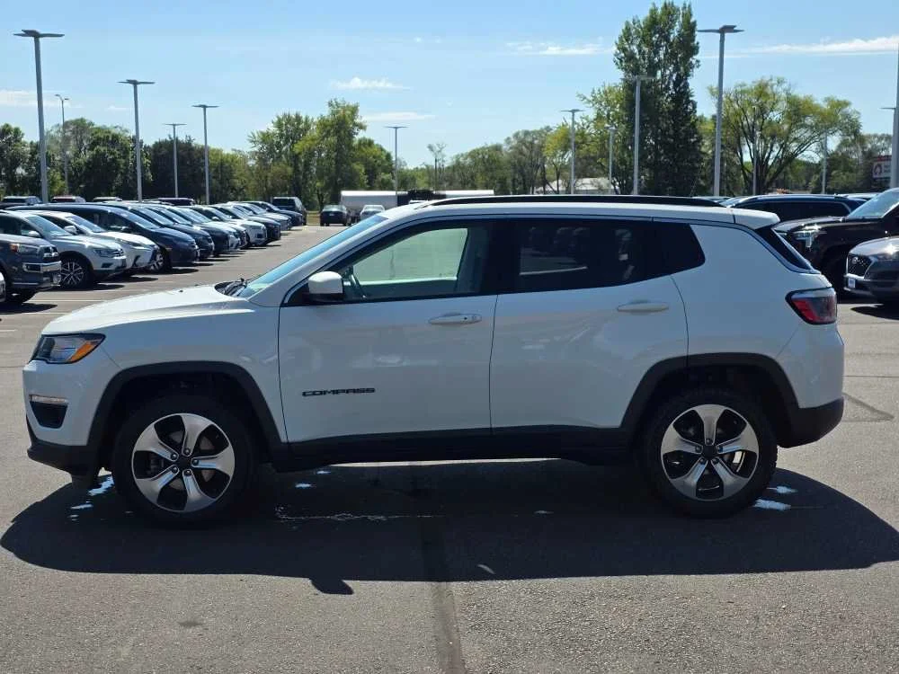 Used 2017 Jeep All-New Compass Latitude with VIN 3C4NJDBB7HT656283 for sale in St. Cloud, MN