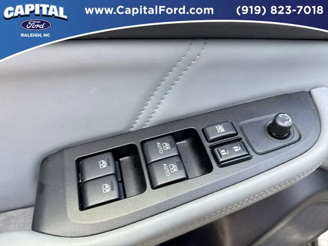 Used 2018 Gray Subaru 2.5i image 21