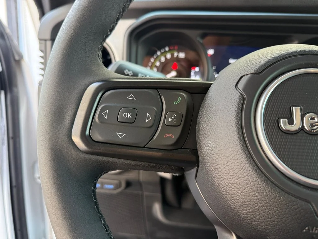New 2025 White Jeep Sport S 4xe image 22
