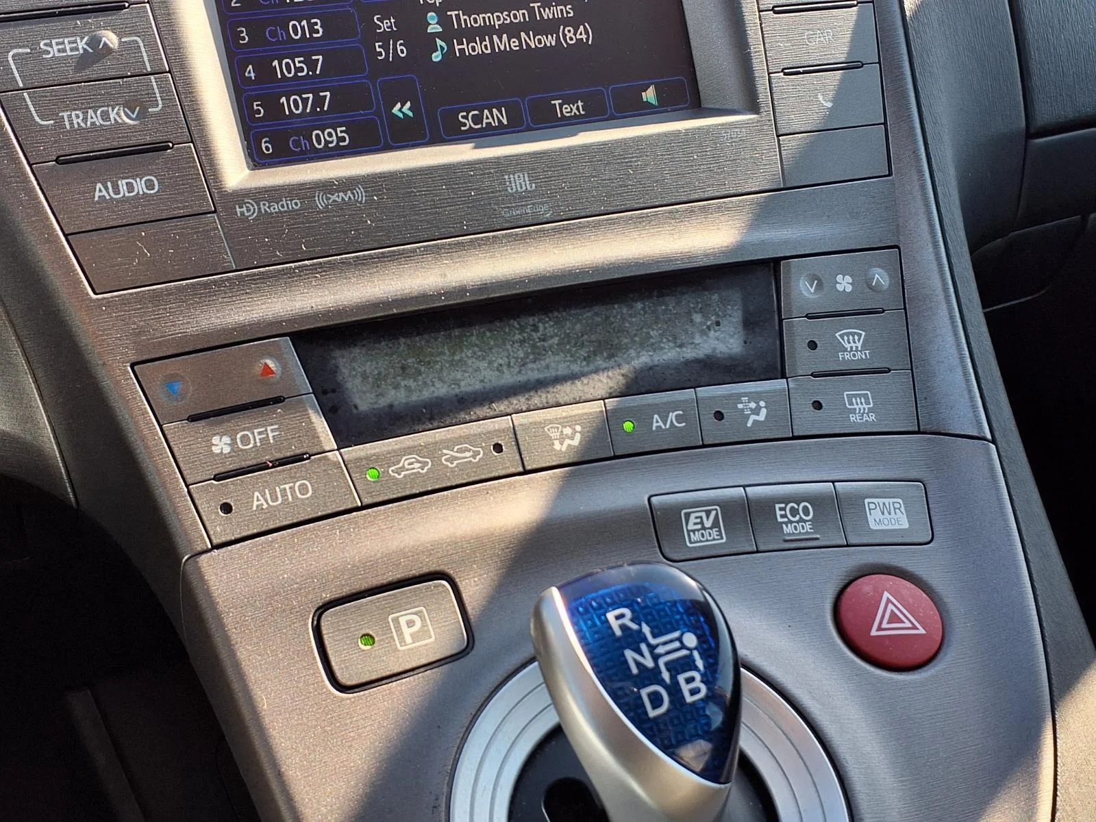 Used 2015 Classic Silver Metallic Toyota Four image 9