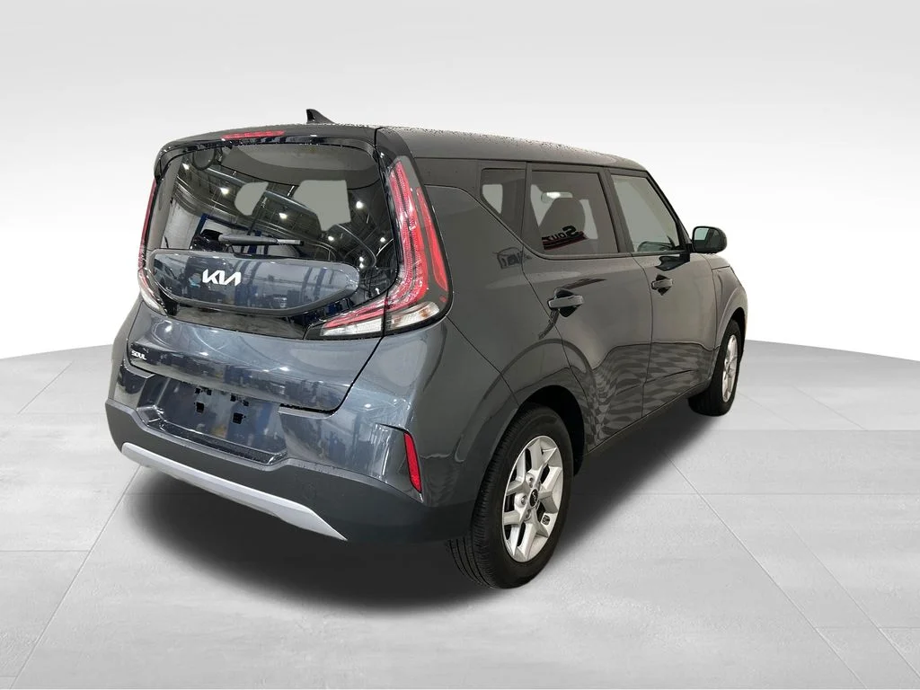 Used 2025 Gray Kia LX image 5