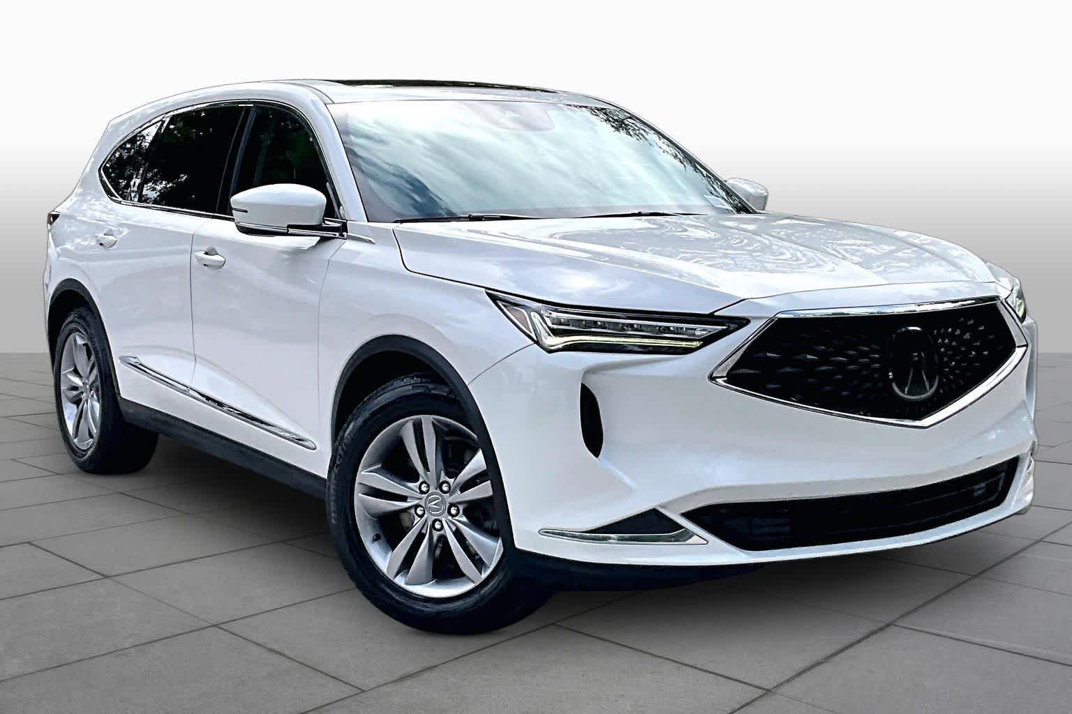 Used 2024 Platinum White Pearl Acura  image 3