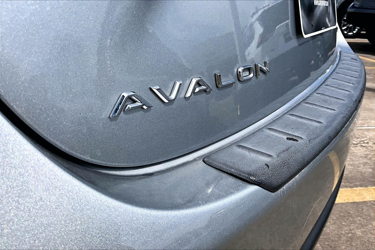 Used 2015 Celestial Silver Metallic Toyota XLE image 31