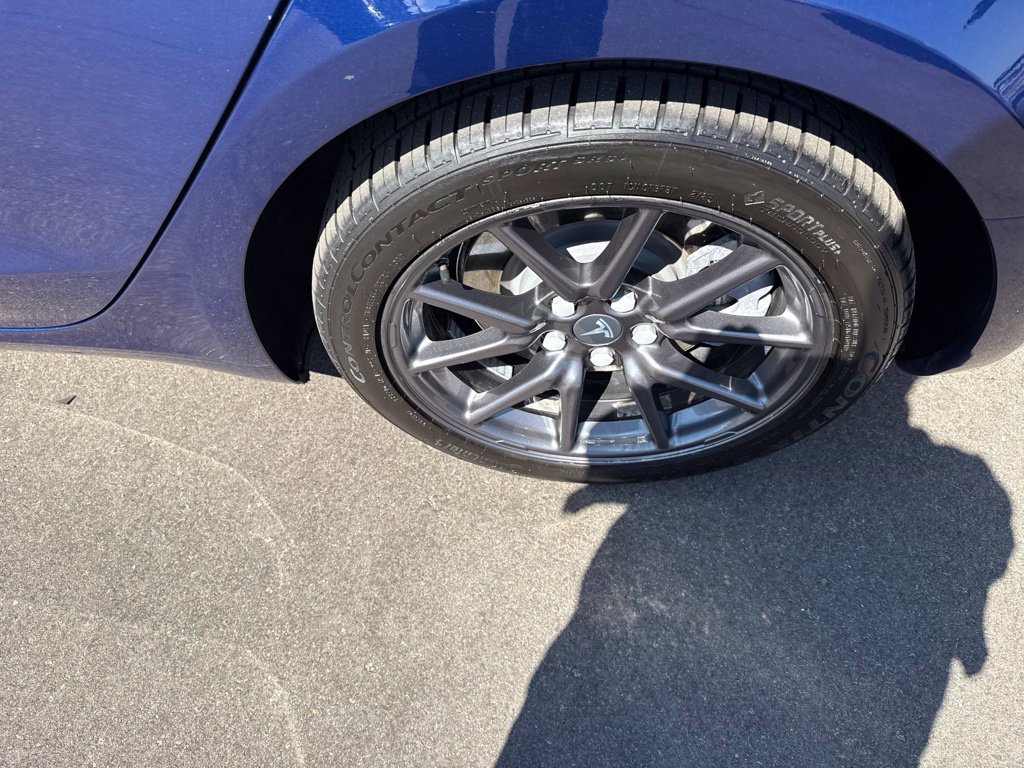 Used 2018 Blue Tesla Long Range image 6