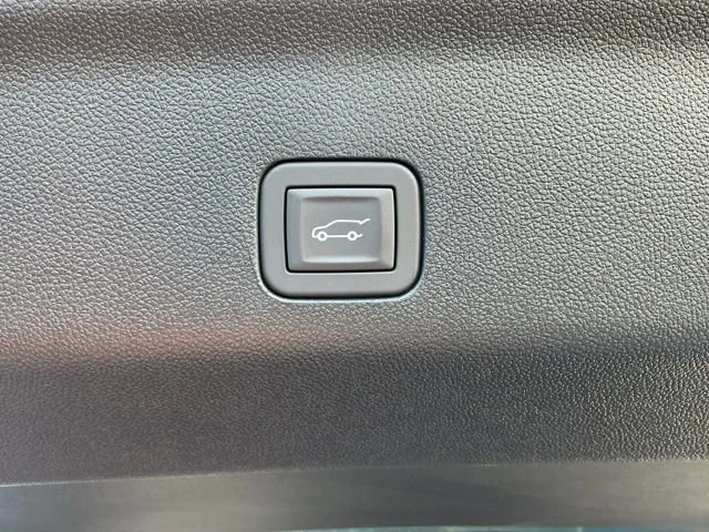 2025 Chevrolet Tahoe High Country - Photo 20