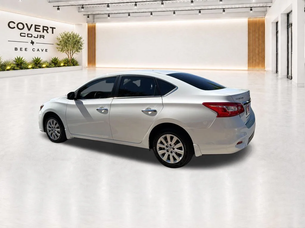 Used 2018 White Nissan S image 8