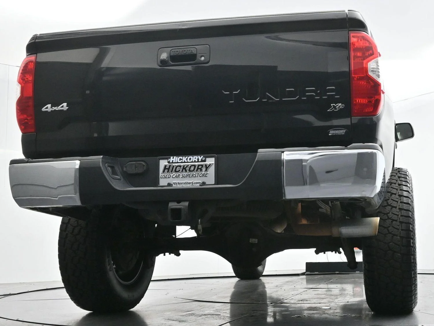 Used 2017 Black Toyota SR5 image 47