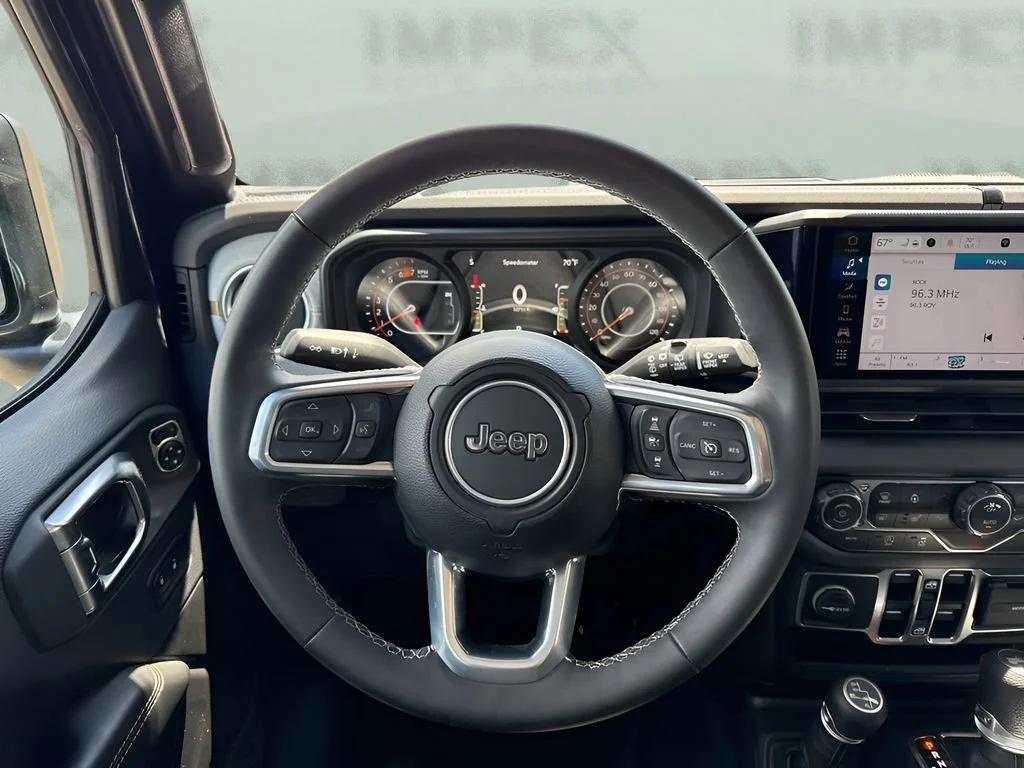 Used 2025 Black Jeep Sahara image 26