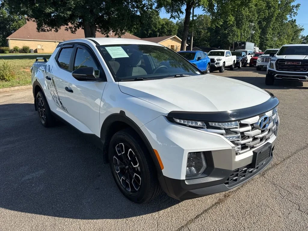 Used 2024  Hyundai SEL image 7