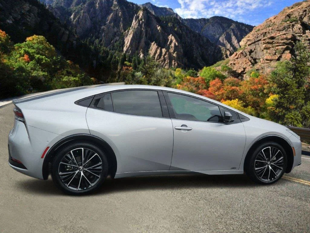 Used 2024 Cutting Edge Toyota Limited image 2