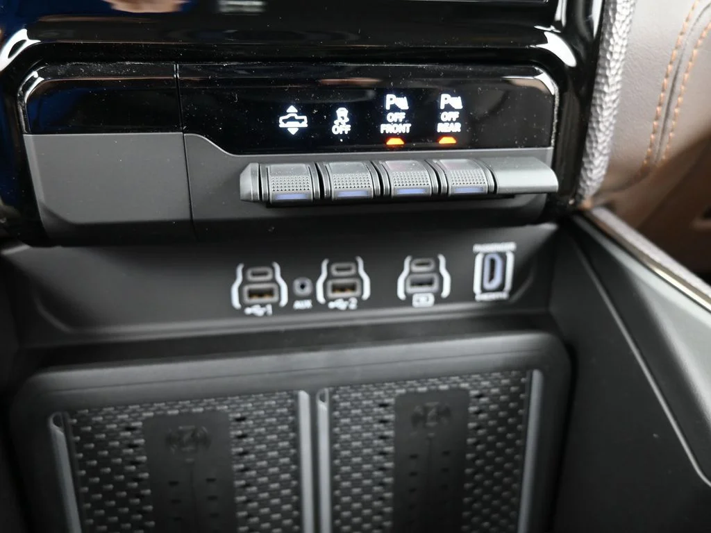 2026 RAM 1500 Limited Longhorn - Photo 17