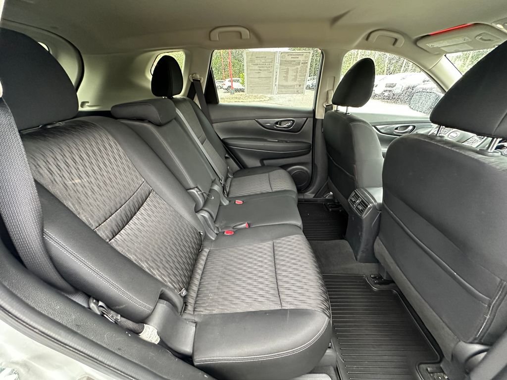 Used 2020 Silver Nissan SV image 24