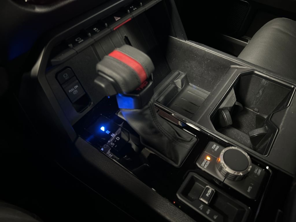 Used 2025 White Toyota SR5 image 25