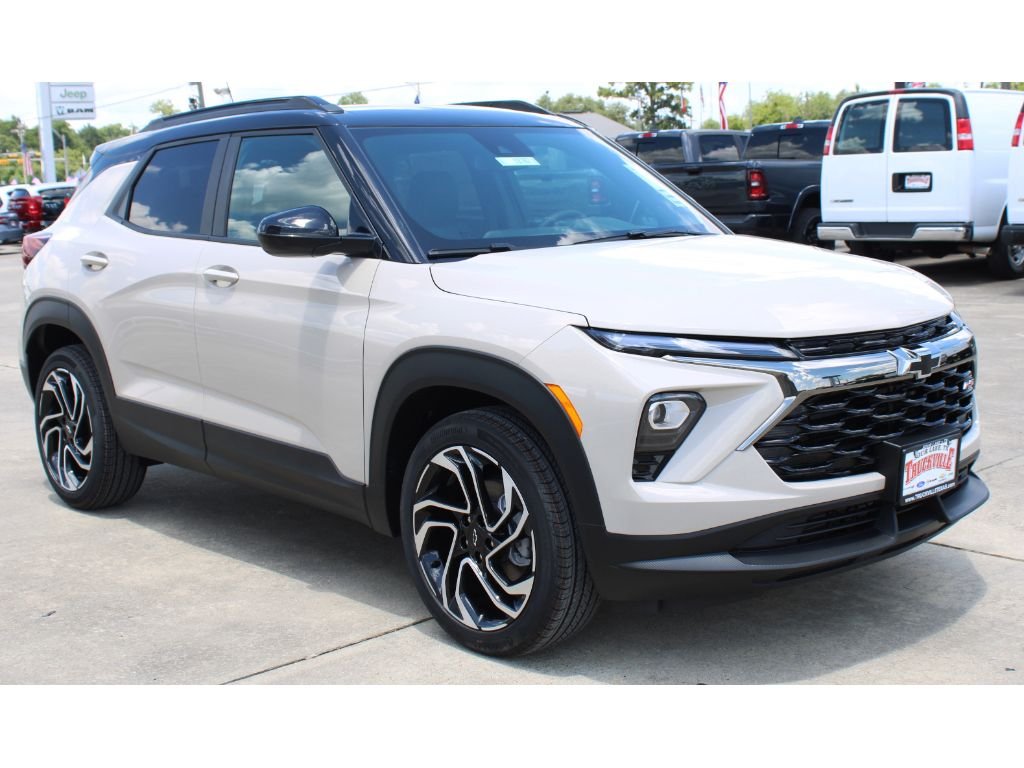 New 2026 White Sands Chevrolet RS image 18