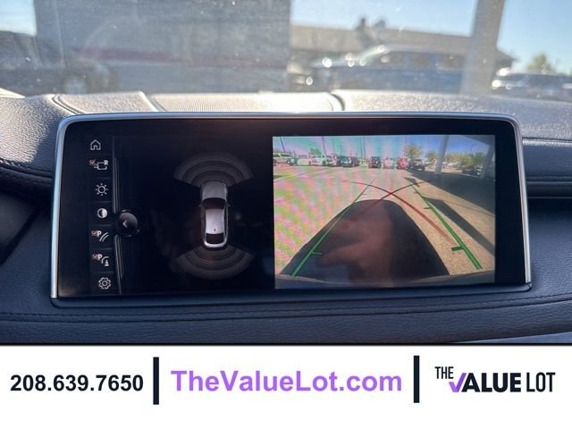 Used 2017 Gray BMW xDrive50i image 17