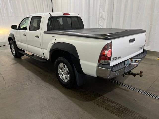 Used 2009 White Toyota PreRunner image 6