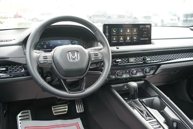 Used 2025 Silver Honda Sport image 10