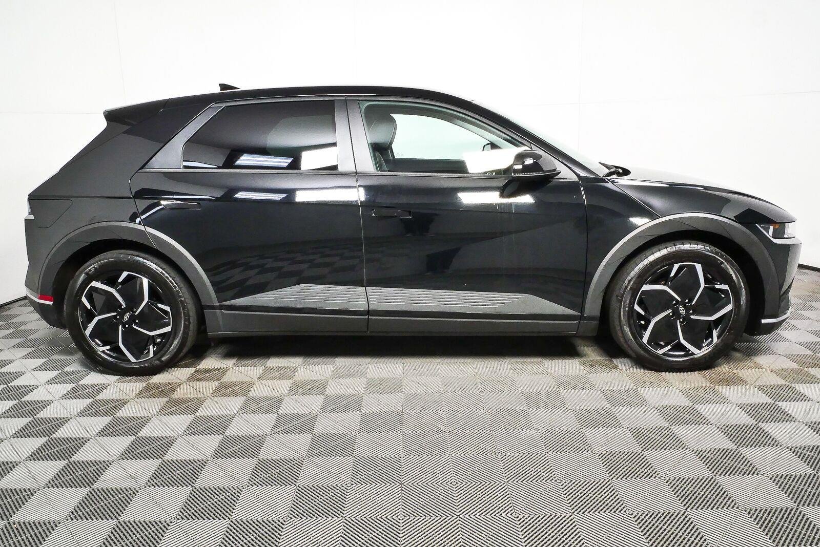 Used 2023 Hyundai IONIQ 5 SEL with VIN KM8KN4AE2PU184240 for sale in Chamblee, GA