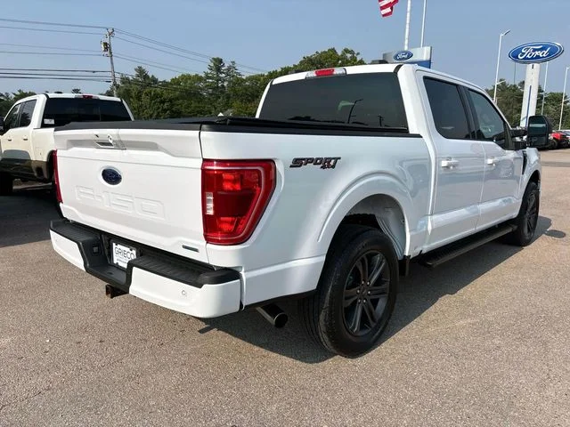 Used 2021 Oxford White Ford XLT image 3