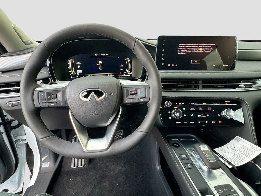 Certified Used 2026 White INFINITI LUXE image 12