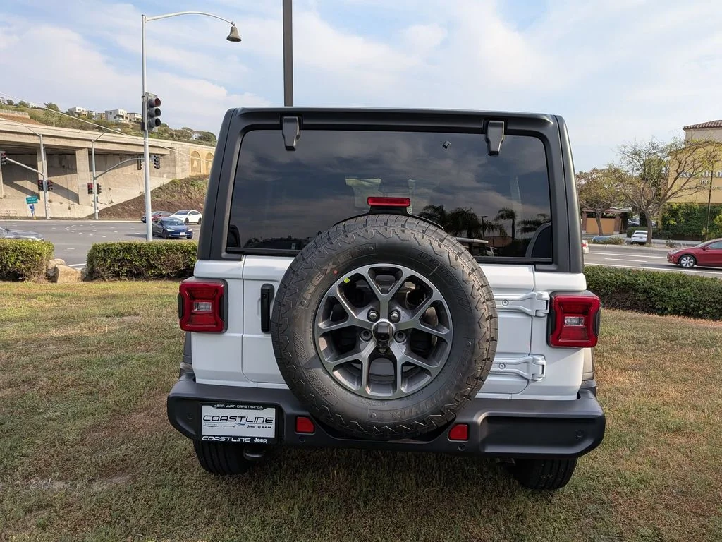 New 2026 Bright White Clearcoat Jeep Sport S image 6
