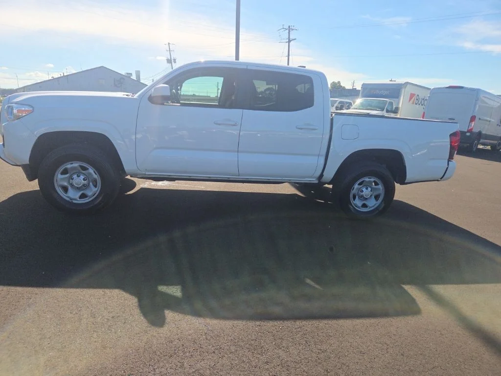 Used 2023 White Toyota SR image 7