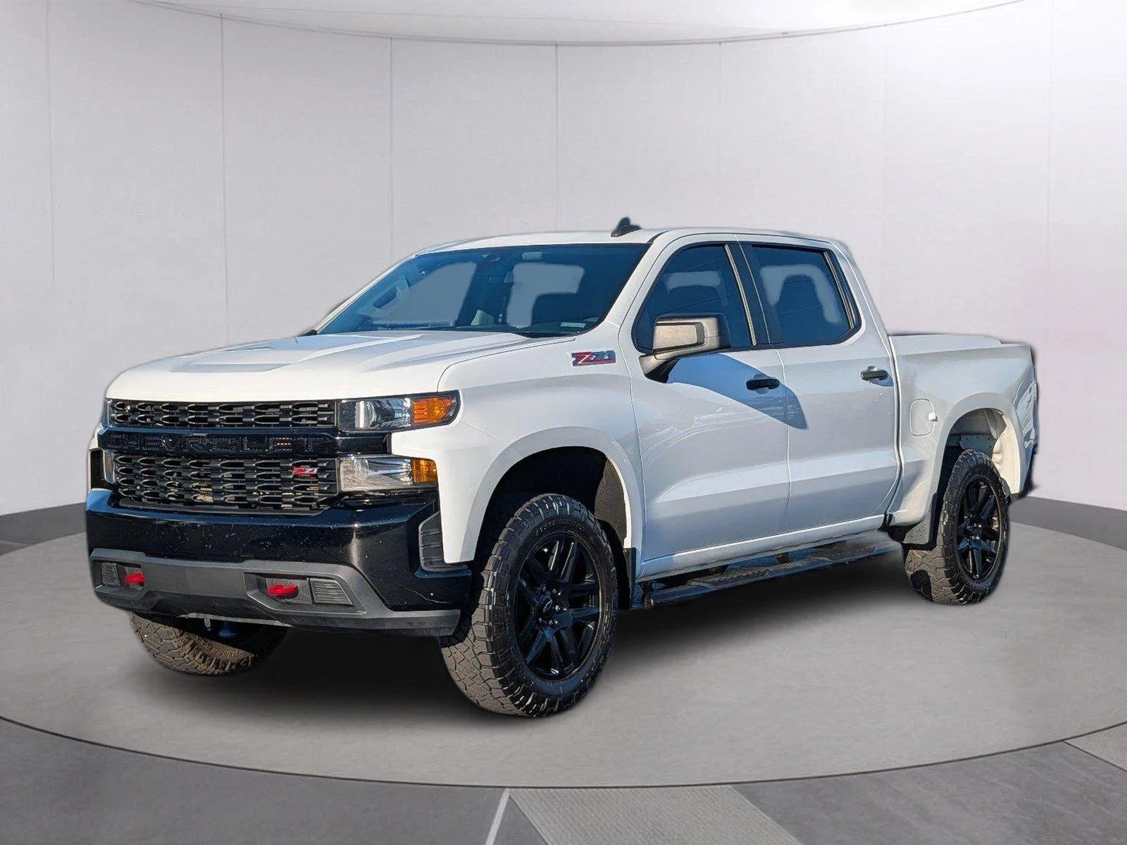 Used 2021 SUMMIT WHITE Chevrolet Custom Trail Boss image 1