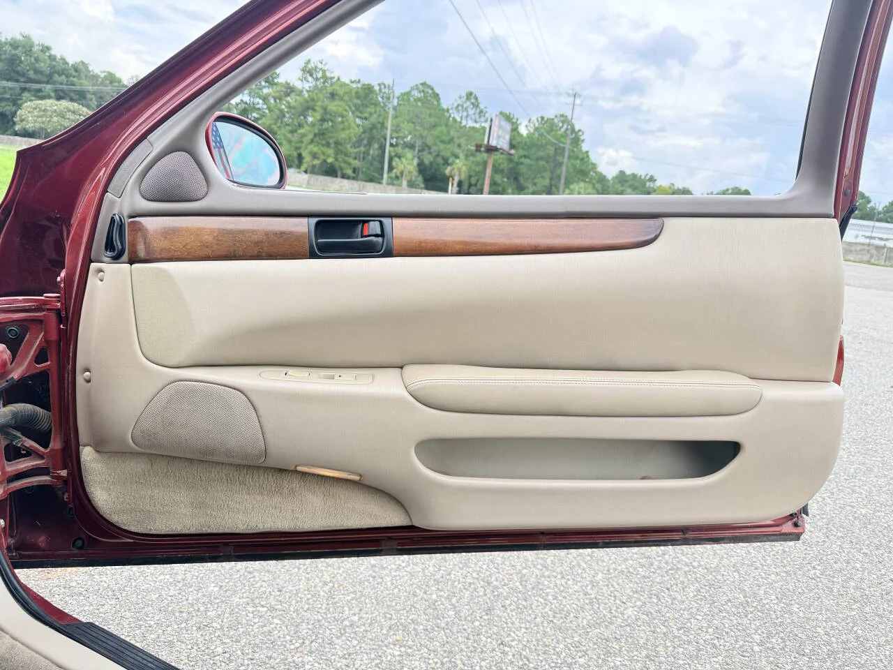 Used 2000 Red Lexus Base 2dr Coupe image 24