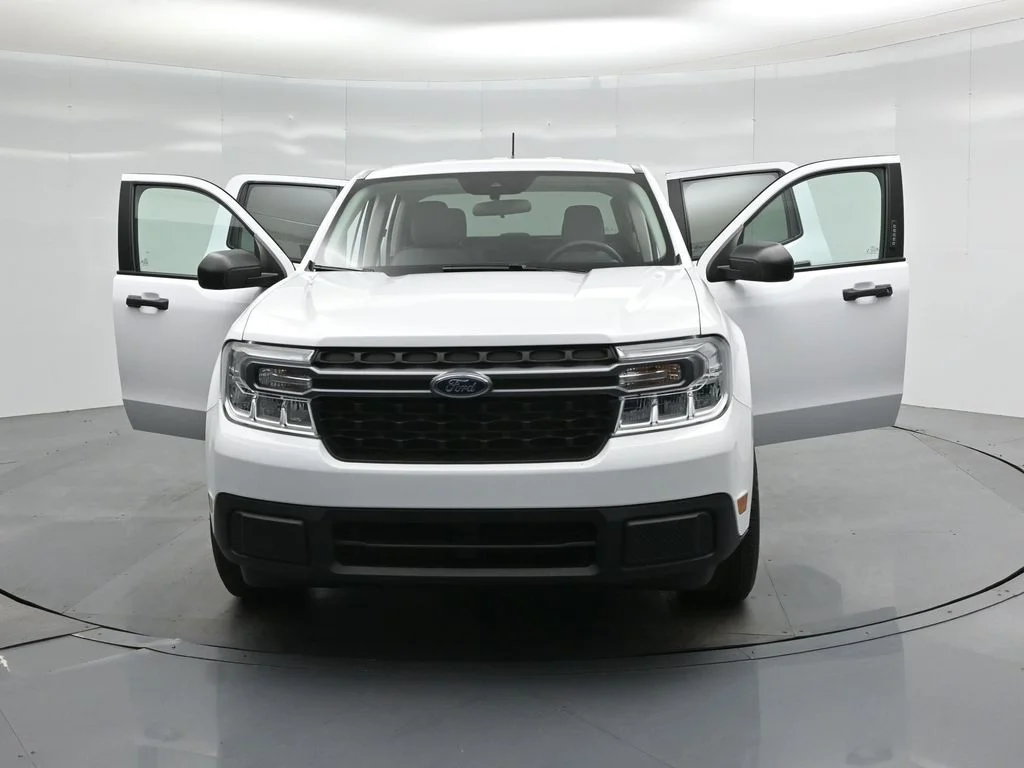 Certified Used 2023 White Ford XLT image 27