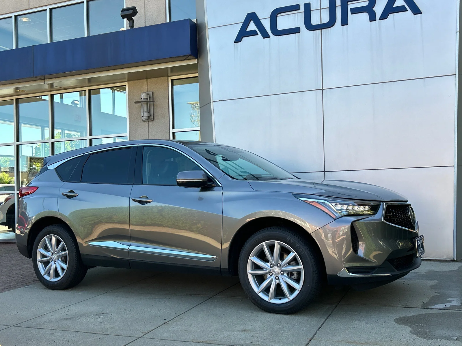 Certified Used 2023 Liquid Carbon Metallic Acura SH-AWD image 26