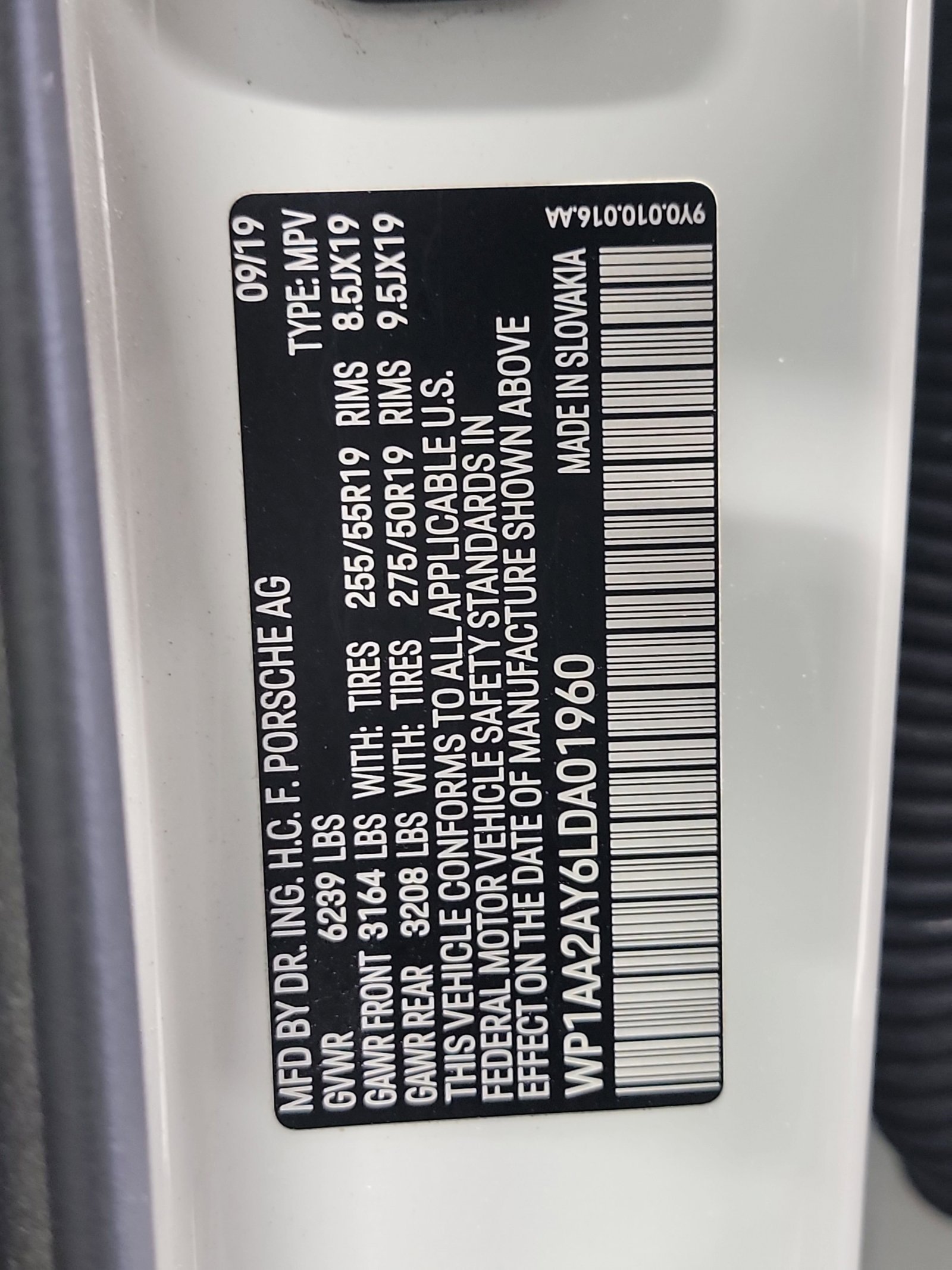 Used 2020 Carrara White Metallic Porsche Base image 31