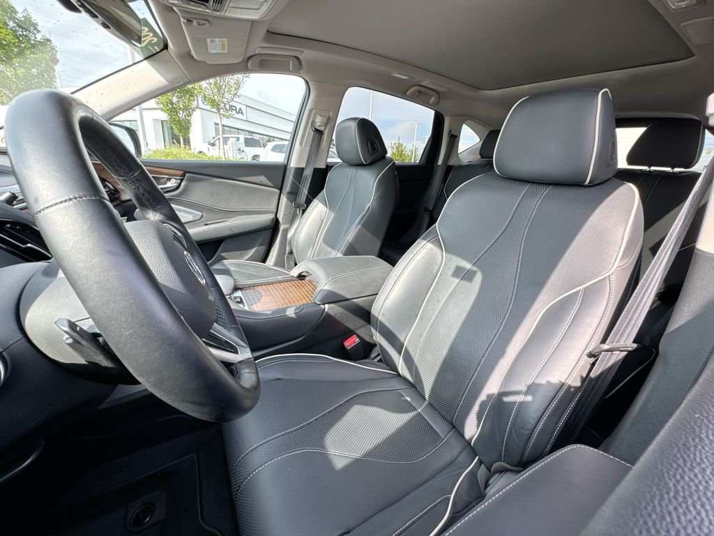 Used 2024  Acura Advance Package image 16
