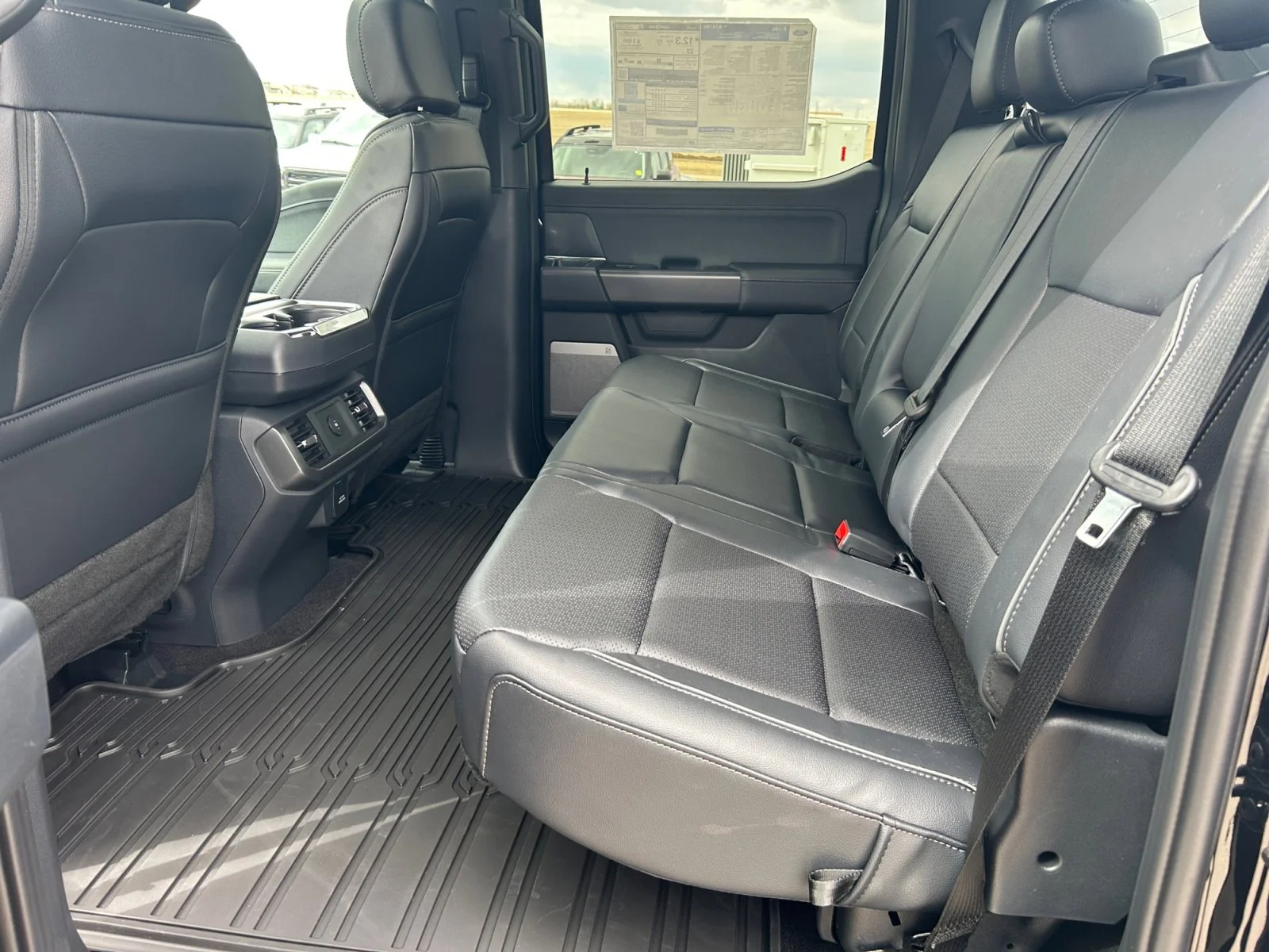 New 2026 Agate Black Metallic Ford Lariat image 19