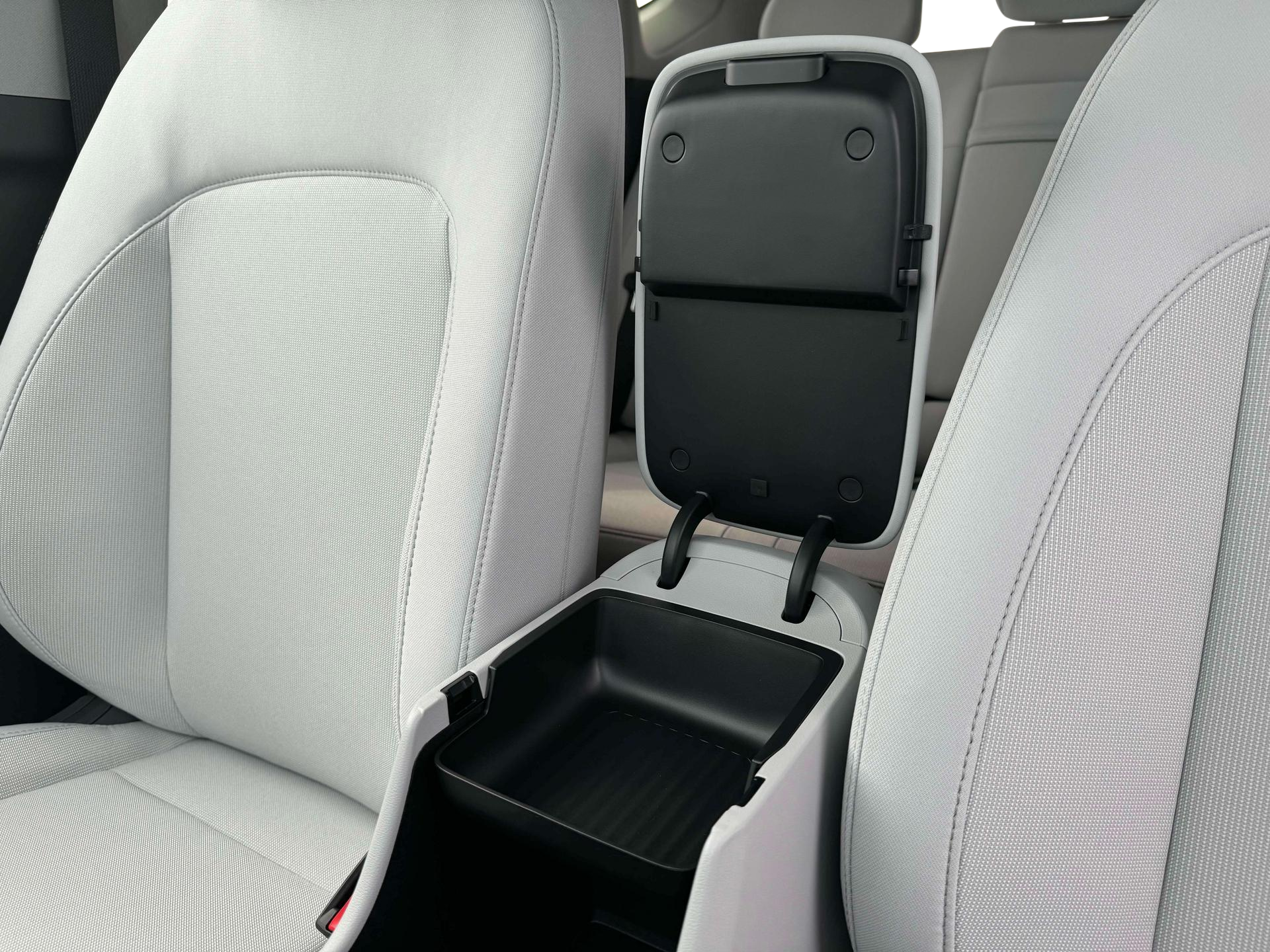 New 2025 Blue Hyundai SEL AWD image 18