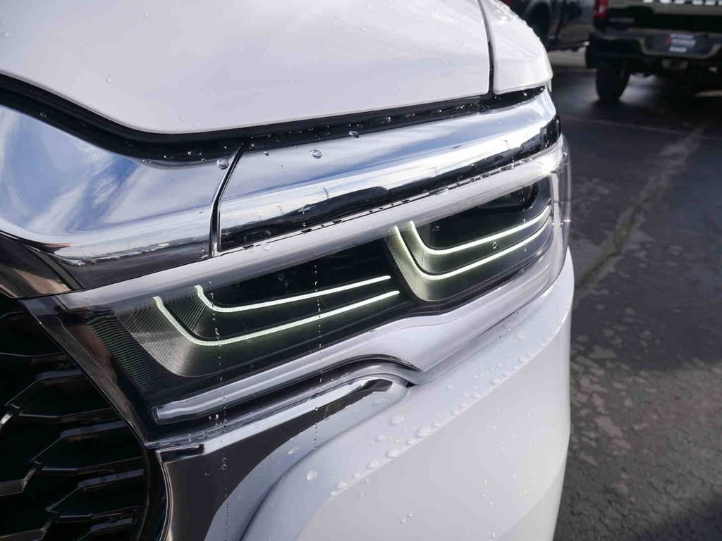 New 2026 Ivory White Tri-Coat Pearl-Coat Exterior Paint RAM  image 31
