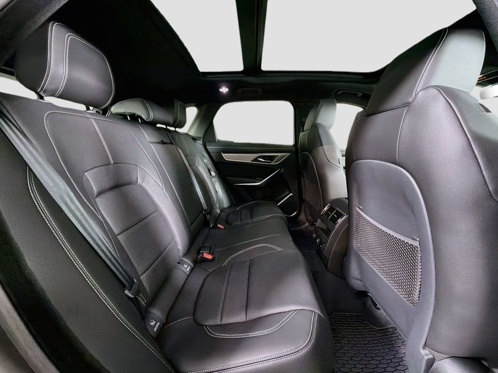 New 2026 Santorini Black Jaguar P250 R-Dynamic S image 29