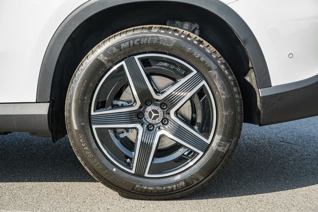New 2026 Polar White Mercedes-Benz GLC 300 image 18