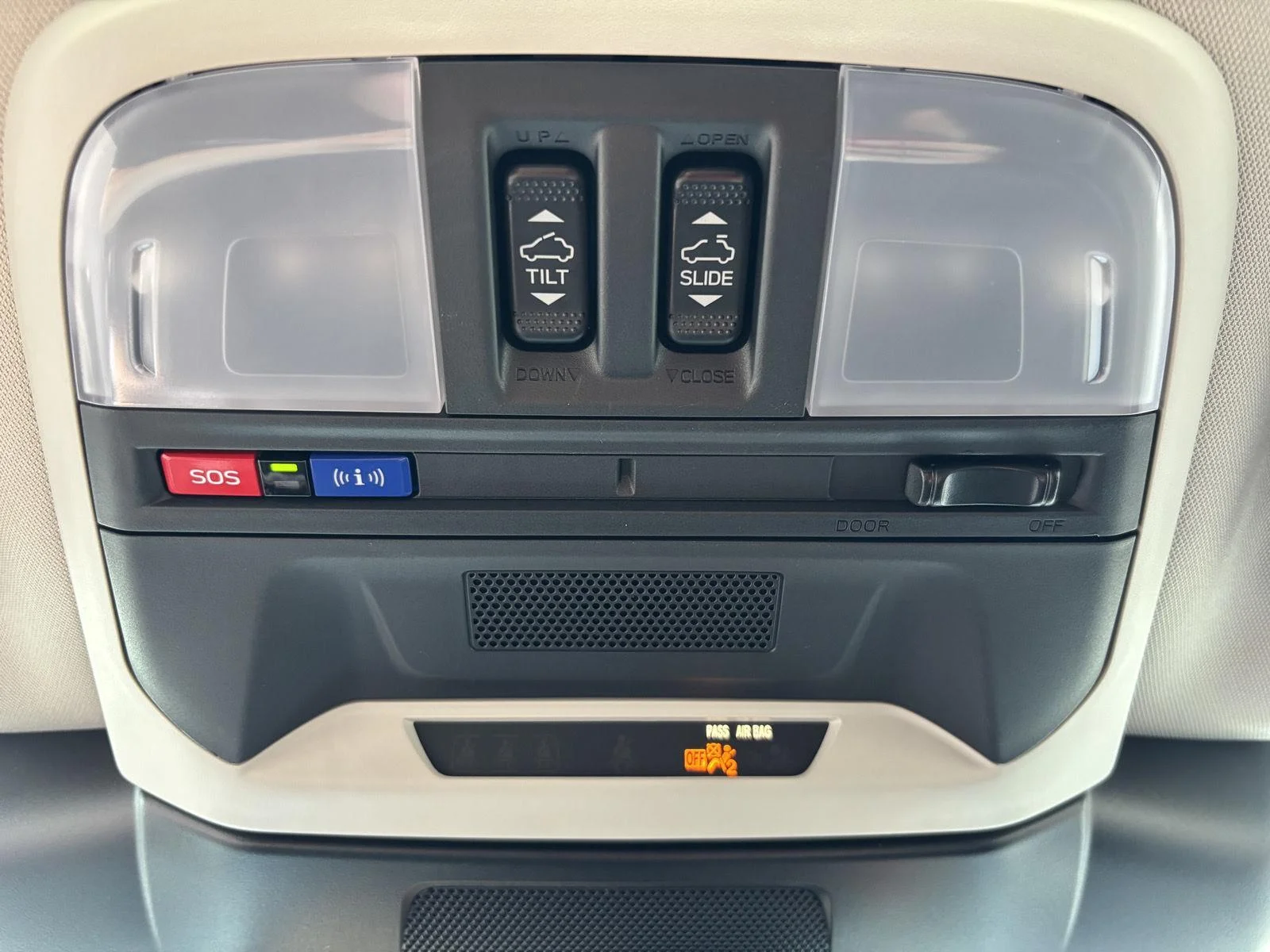 Used 2024 Crystal White Pearl Subaru Limited image 28
