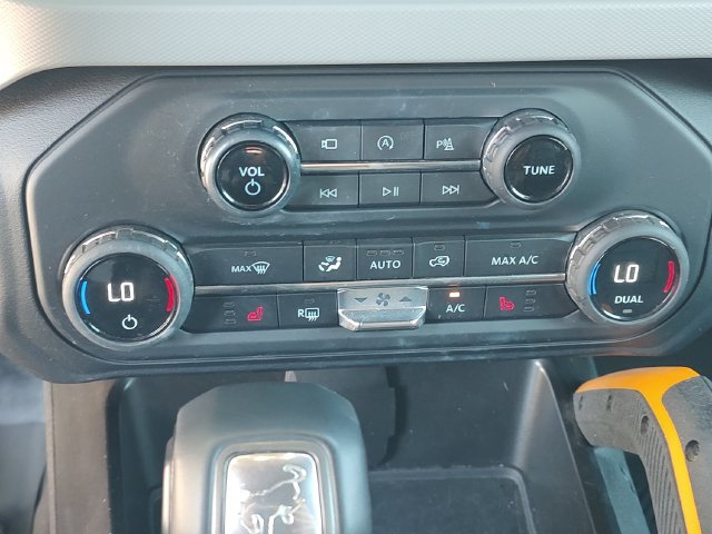 Used 2021 Red Ford Badlands image 17